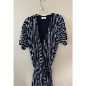 Babaton Aritzia Women’s Wallace Wrap Dress Blue Print Size Large Indigo Glimmer